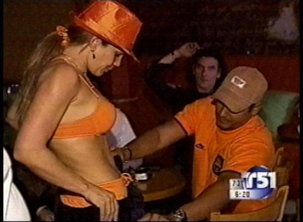 Parecía que en esta ocasión la bailarina había encontrado a su pareja ideal.