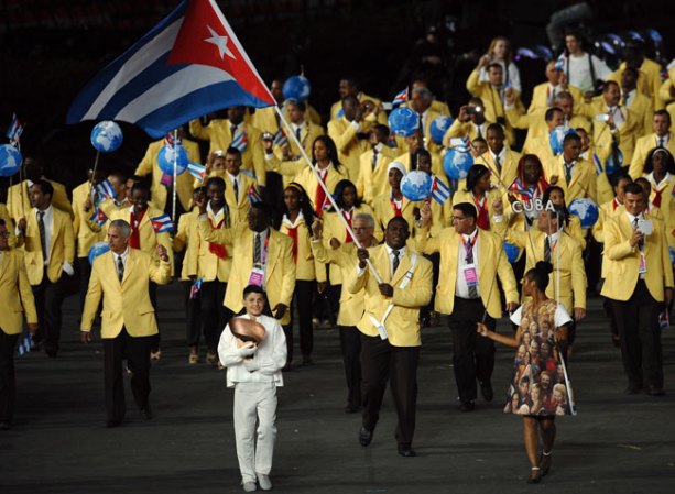27 DE JULIO, 2012: La delegación cubana hace su presentación en el estadio olímpico de Londres 2012.