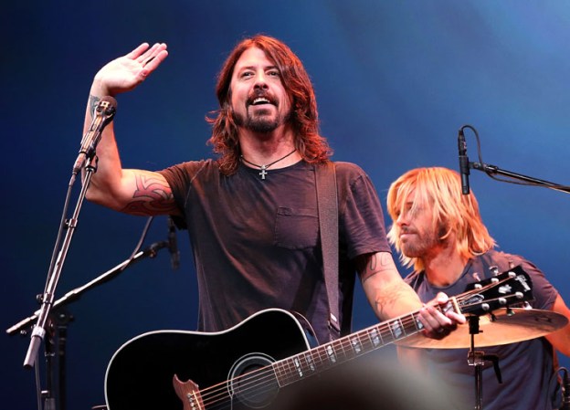 Dave Grohl, vocalista de Foo Fighters, durante su presentación.