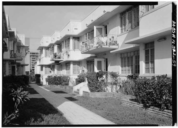Miami Beach tiene una de las más vastas colecciones de edificios art déco en el mundo que fueron construidos entre los años 20 y los 40.
