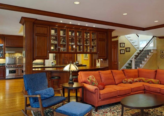 La compañía de bienes raíces Coldwell Banker Residential tiene la mansión a la venta.