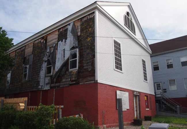 El Abyssinian Meeting House está localizado en Portland, Maine, y la falta de financiación la tiene bajo amenaza.