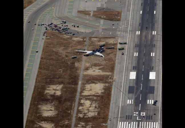 Un Boeing 777 se estrella al aterrizar en San Francisco. Venía de Seúl.
