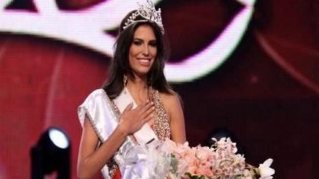 Destituyen a Miss Dominicana