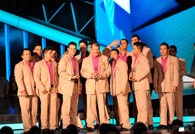 Canción Regional Mexicana del Año, “Regional Mexican Songs” Artista del Año Dúo o Grupo, “Regional Mexican Albums” Artista del Año Dúo o Grupo...