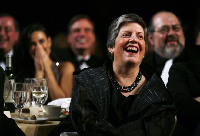 Janet Napolitano la Secretaria de Seguridad Nacional, padeció este mal en 1998.