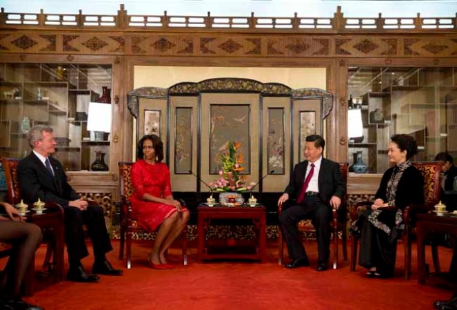 Michelle Obama destila simpatía y elegancia en China.