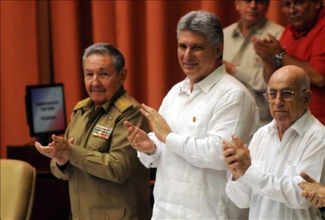 6 DE JULIO,2013:El Gobierno de Cuba admitió hoy ante la Asamblea Nacional una desaceleración del crecimiento previsto para 2013 y un aumento del desempleo.