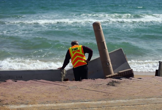 Las playas paralelas a la autovía A-1-A están sufriendo una enorme erosión que ha generado alarma entre los expertos, especialmente tras el paso de la tormenta tropical Sandy.