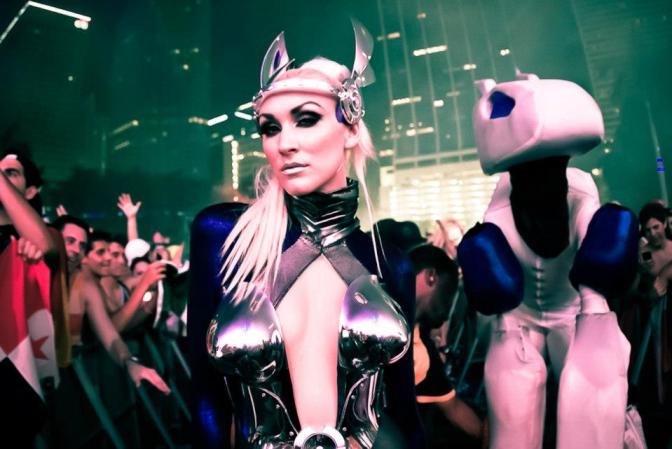 Derroche de fantasía, música y extravagancia en el Ultra Fest en Miami. Fotos tomadas el 23 y 24 de Marzo de 2013