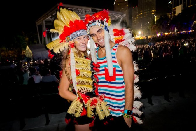 Derroche de fantasía, música y extravagancia en el Ultra Fest en Miami. Fotos tomadas el 23 y 24 de Marzo de 2013