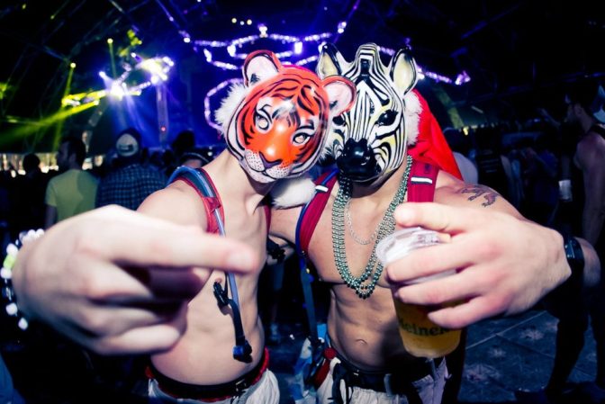 Derroche de fantasía, música y extravagancia en el Ultra Fest en Miami. Fotos tomadas el 23 y 24 de Marzo de 2013