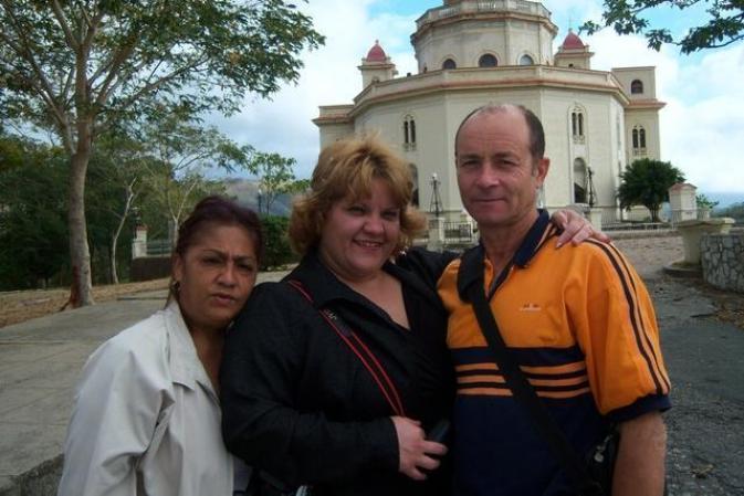 mi hermana Columbie e Hildita