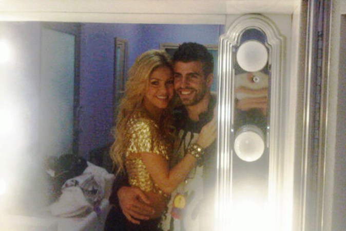 Shakira nació el mismo día que Piqué, un 2 de febrero, pero 10 años antes.