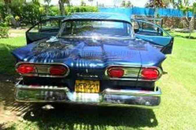 Vendo ford 58 unico dueño como de agencia - $18,000. Aurelio o tato, 7962015.