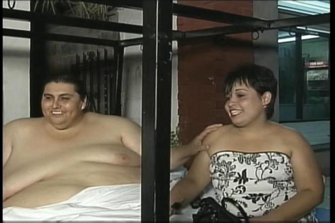 El mexicano se casó con Claudia Solis.