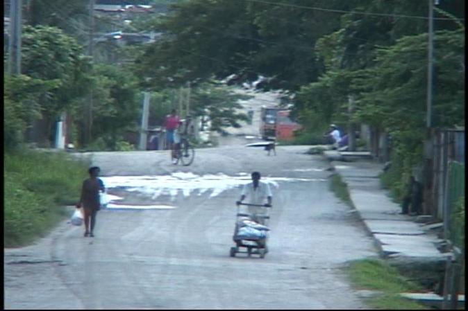 Así es la vida en El Moro, un barrio marginal entre Lawton y Mantilla, en la zona de la Víbora, La Habana.
