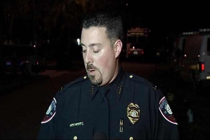 El capitán Dan Rakofsky, de la Policía de Pembroke Pines, explicó que la búsqueda de Belmonte incluyó unidades aéreas y acuáticas.