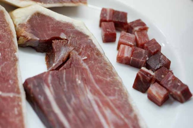 Así se elaboran las mejores tapas del mundo.