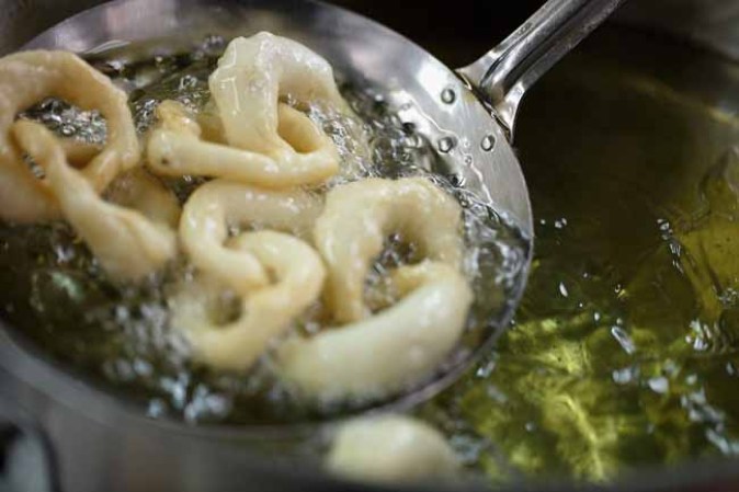 Así se elaboran las mejores tapas del mundo.