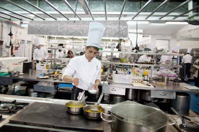 Así se elaboran las mejores tapas del mundo.