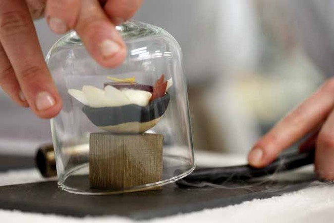 Así se elaboran las mejores tapas del mundo.