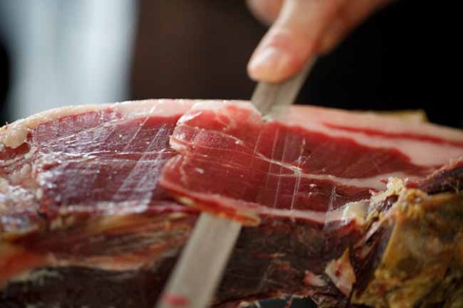 Así se elaboran las mejores tapas del mundo.