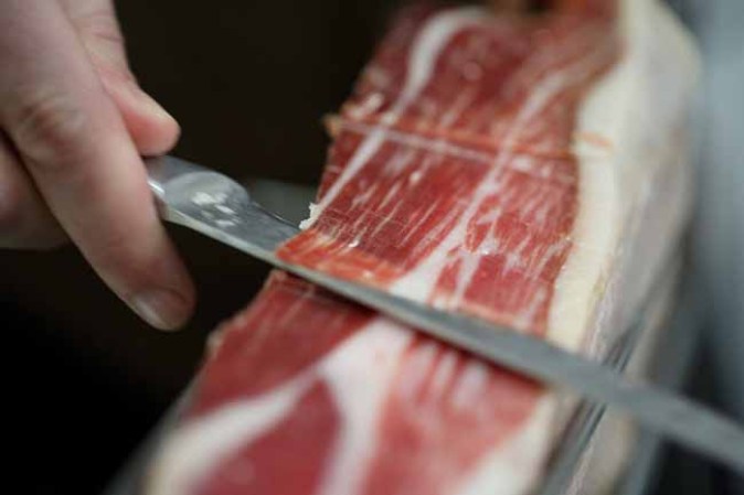 Así se elaboran las mejores tapas del mundo.