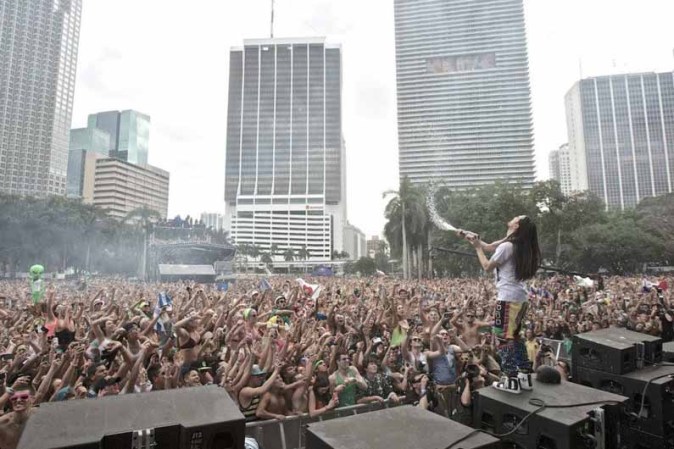 El Ultra Music Festival Miami se celebra anualmente en la ciudad del sol y es una de las mayores citas de música electrónica del mundo.