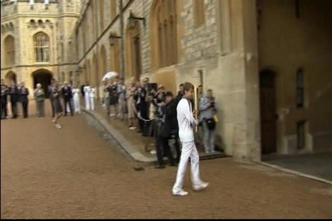Las celebraciones olímpicas llegan poco después de otro evento multitudinario en el Reino Unido, la conmemoración en junio de los sesenta años en el trono de Isabel II.