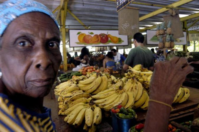 Mercado de productos agrícolas.