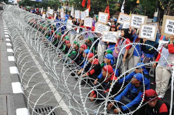 Crispación, protestas y mal ambiente mundial en el Día Internacional del Trabajo.