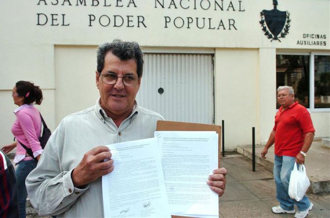 21 DE JULIO, 2011: Fallece Oswaldo Payá. líder opositor y padre de la iniciativa pro democrática Proyecto Varela. Payá muere en un accidente de tráfico en Bayamo. También pierde la vida otra persona y otras dos salen con heridas menores.