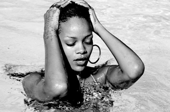 Tras publicar un mensaje ofensivo para la República Dominicana por Twitter, la cantante publicó estas fotos, disfrutando su estadía en el país caribeño.