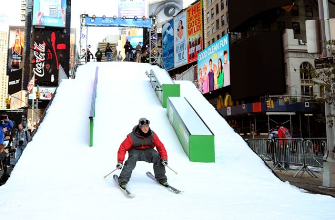El patinador de esquí de estilo libre Alex Schlopy.
