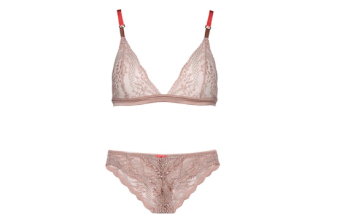 Conjunto de Stella McCartney. Encuéntralo en stellamccartney.com; $220.