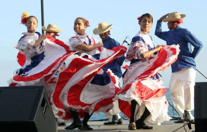 La Mangulina, baile folclórico.