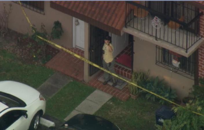 Imágenes posteriores a un tiroteo que tuvo lugar en el barrio de Westchester cerca de la Universidad Internacional de la Florida.