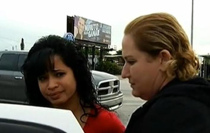 Odalis Abreu y Kenia Hernández.