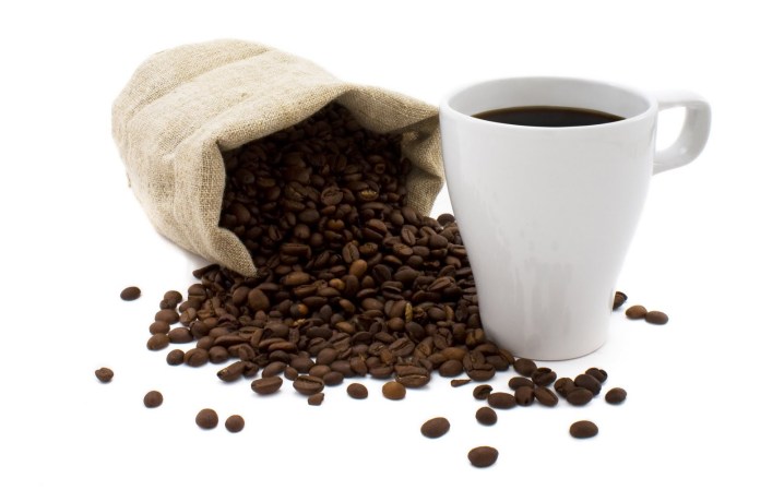 El consumo habitual de café puede evitar padecer cáncer hepático.
