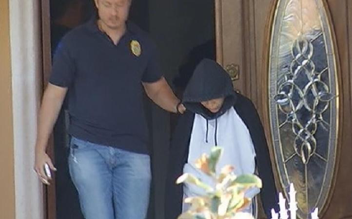Arrestaron asimismo a la hija, Odalis Hernández-Pérez, de 38 años.