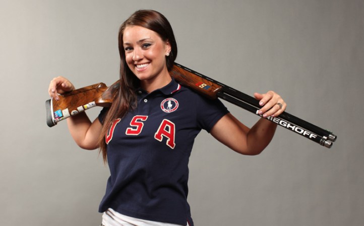 Corey Cogdell es la novia de del defensive tackle Mitch Unrein, de los Broncos de Denver. Ella también es atleta, y conquistó el bronce en tiro en las Olimpiadas del 2008.