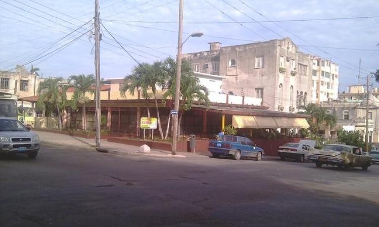 Pizzeria Vita Nuova en L Vedado . <br /> ¿Quieres compartir fotos como estas? Hazlo aquí <br />