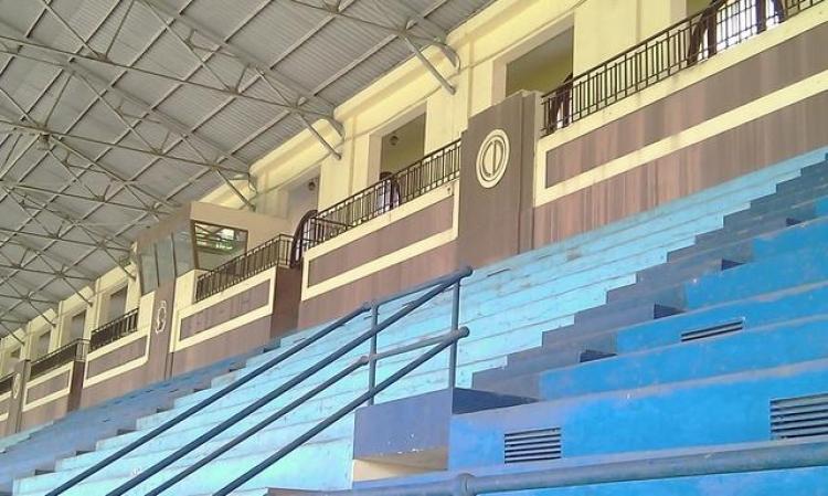 Estadio Universitario.
