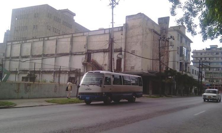 Cine City Hall (ayestaran)