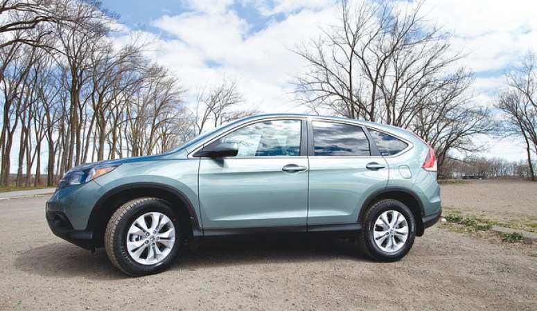 Honda Civic CR-V: Esta SUV compacta ha logrado mantenerse entre las favoritas de su segmento y gracias al rediseño del 2012 se volvió más atractiva.