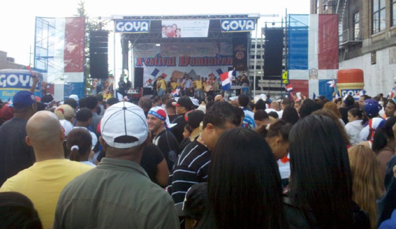 La comunidad dominicana se unió en Nueva Jersey para celebrar por todo lo alto el gran Desfile Dominicano de Paterson 2013.