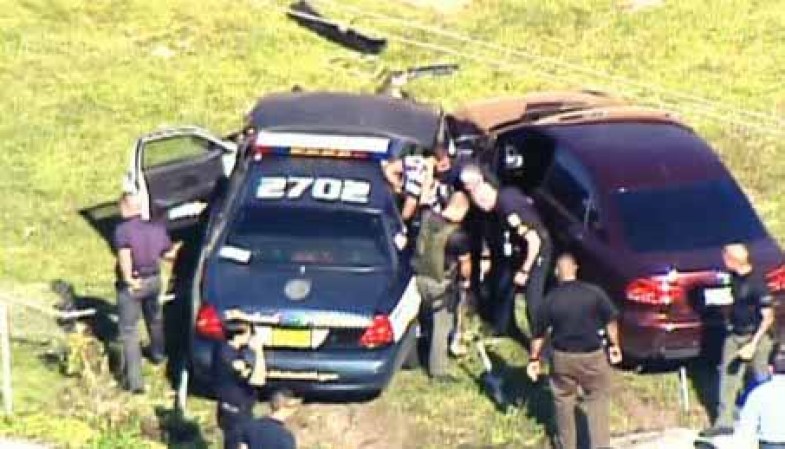 La persecución se inició en el 2125 del oeste y la 52 calle en Hialeah y terminó en un accidente en el noroeste de Miami-Dade a la altura de la 179 calle del noroeste y la 32 avenida.