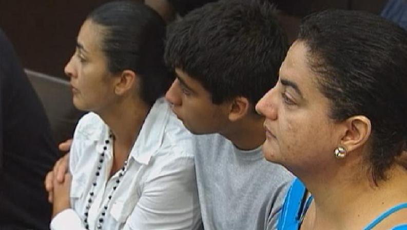 La familia de Aguilar estuvo en corte este martes, cuando se le fijó fianza a al otro protagonistas de este suceso: Pedro Bravo.