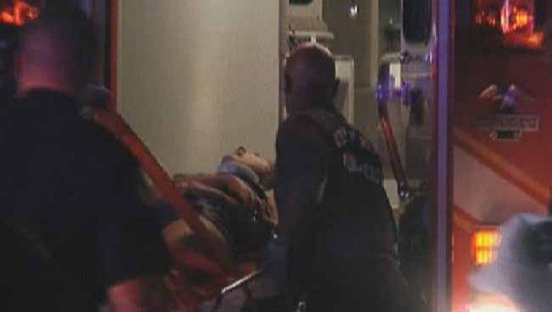 Una persona murió y otra fue hospitalizada en un accidente en el centro de Miami la mañana del miércoles,
